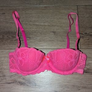 La SENZA Vibrant Hot Pink Lace Bra 30A Gel Push Up